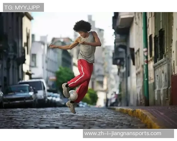 从贫困街头到绿茵巅峰：那些逆袭成足球巨星的穷人球员故事